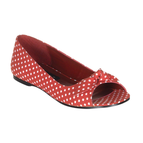 Click Here to View DAISY-63, M/J Red/Wht Dots Flat Shoe